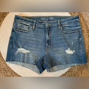 Old Navy Jean Shorts Size 14 High-Rise New Without Tags